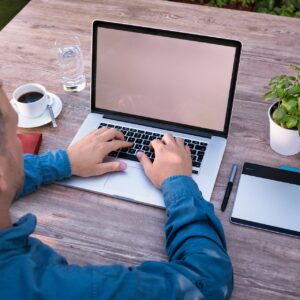 Actividades de comercio, Operaciones en equipos de producción, Productos gráficos, Manipular cargas con carretillas elevadoras, Operaciones de empaquetado apilado