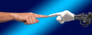 La innovación tecnológica se expresa entre otros a través de la inteligencia artificial y automatización de procesos industriales. En el sector de la automoción, este avance permite ahorrar tiempo y recursos velando por un entorno sostenible. 