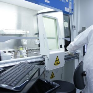 Conducción de máquinas de papel y acabados