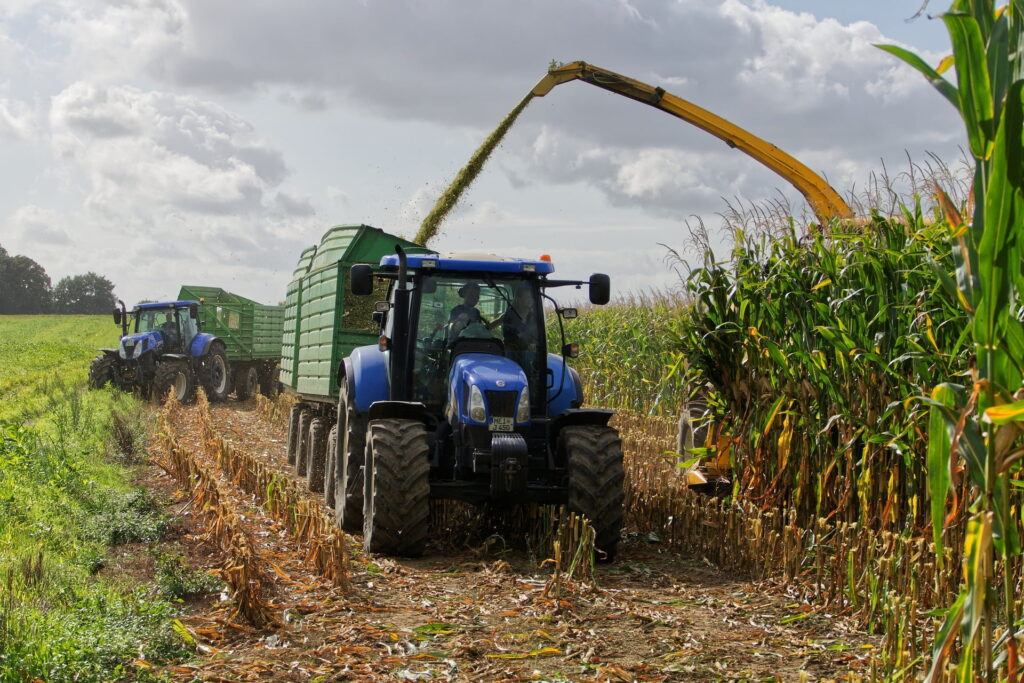 Manejo y mantenimiento de maquinaria agraria
