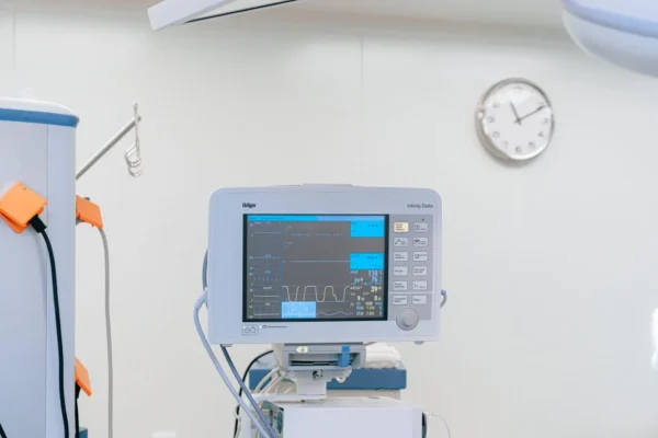 Cualificación Profesional: Gestión y supervisión de la instalación y mantenimiento de sistemas de electromedicina (ELE381_3)