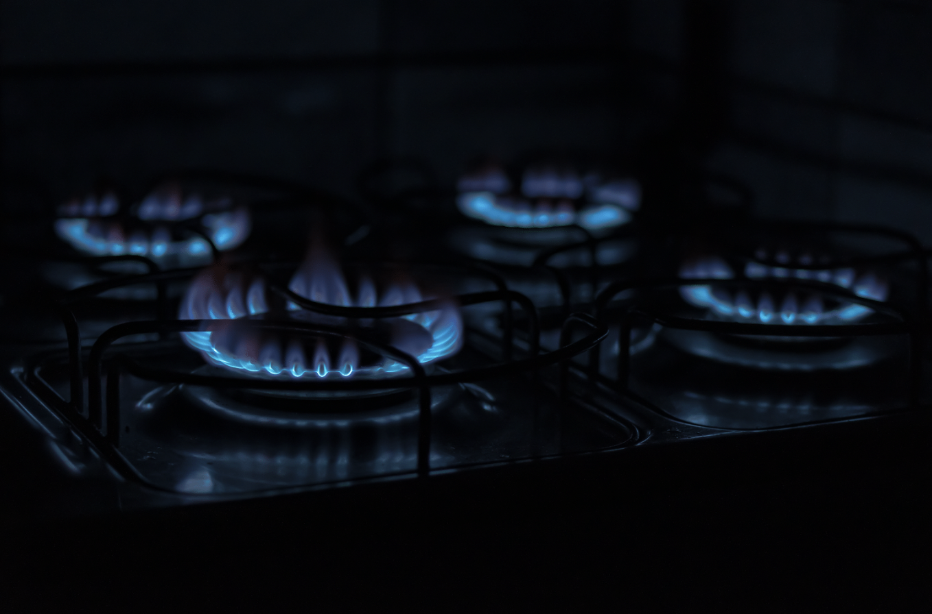 Gas