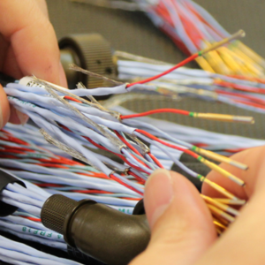 Cualificación Profesional: Fabricación de centrales y mazos eléctricos aeronáuticos (FME817_2)